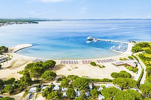Camping Zaton Holiday Resort  Zkrácený pobyt v mobilním domku na 5 až 6 nocí