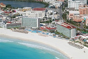 KRYSTAL CANCUN ****