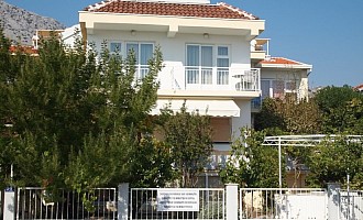 Villa Orebič Tours